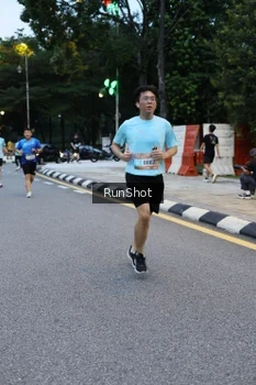 Runner Photo 4296287
