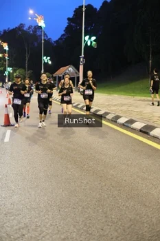 Runner Photo 4296301