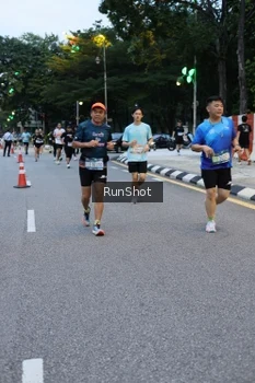Runner Photo 4296306