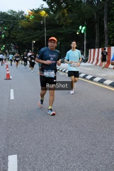 Runner Photo 4296313