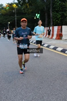 Runner Photo 4296318