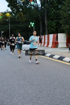 Runner Photo 4296324