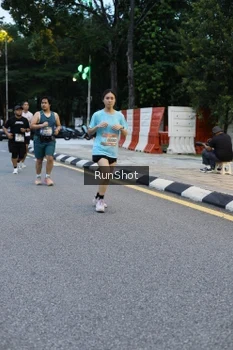 Runner Photo 4296329