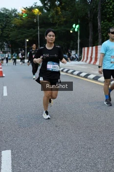 Runner Photo 4296380