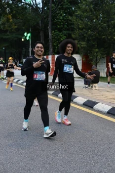 Runner Photo 4296407
