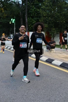 Runner Photo 4296408