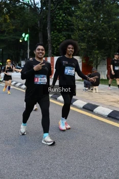 Runner Photo 4296416