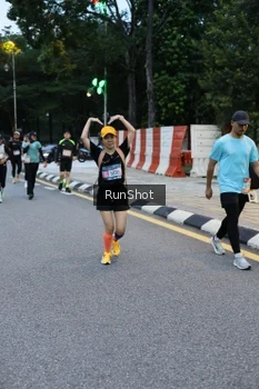 Runner Photo 4296418