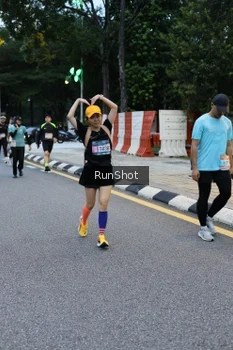 Runner Photo 4296423