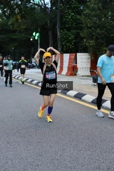 Runner Photo 4296425