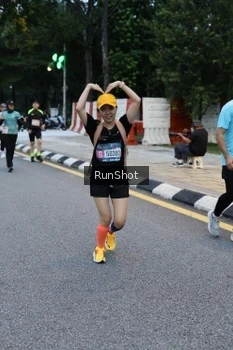 Runner Photo 4296432