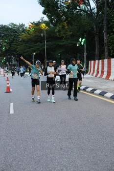 Runner Photo 4296438