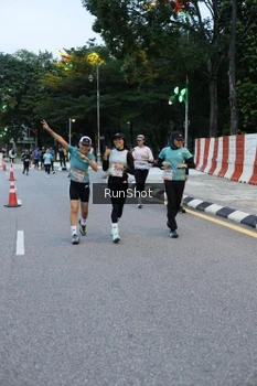 Runner Photo 4296443