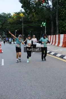 Runner Photo 4296446