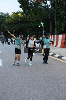 Runner Photo 4296452