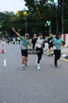 Runner Photo 4296458