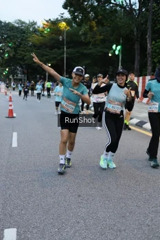 Runner Photo 4296465