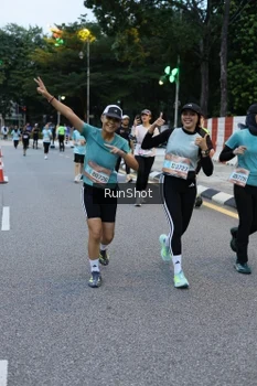 Runner Photo 4296466