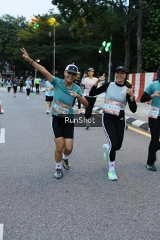 Runner Photo 4296469