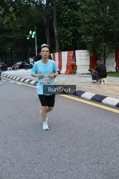 Runner Photo 4296478
