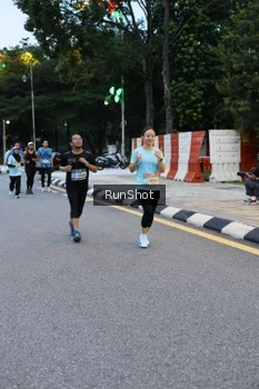 Runner Photo 4296496