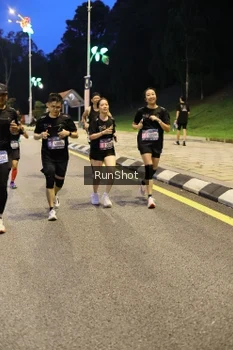 Runner Photo 4296507