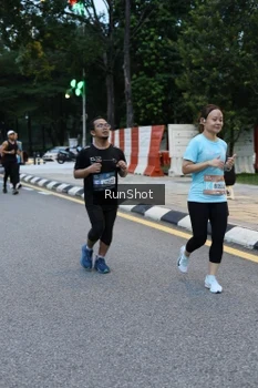 Runner Photo 4296513