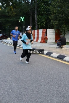Runner Photo 4296521