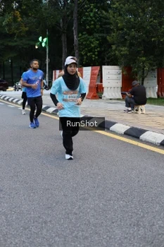 Runner Photo 4296522