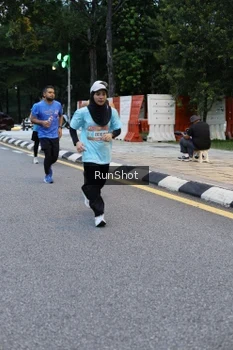 Runner Photo 4296524
