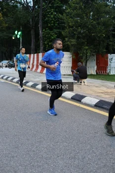 Runner Photo 4296539
