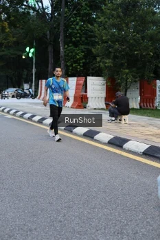 Runner Photo 4296544