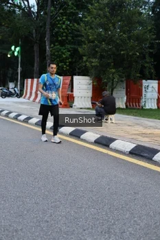 Runner Photo 4296548