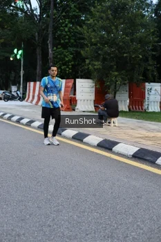 Runner Photo 4296549
