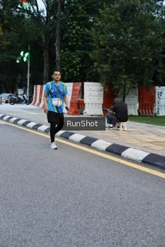 Runner Photo 4296552