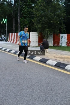 Runner Photo 4296553