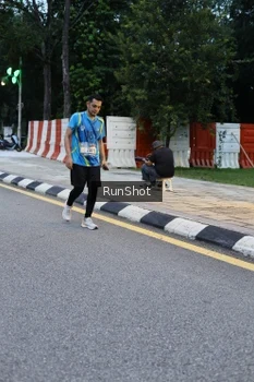 Runner Photo 4296555