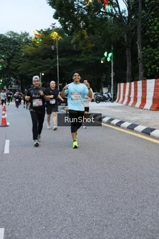 Runner Photo 4296563