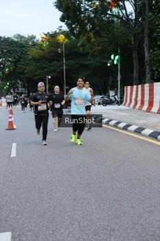 Runner Photo 4296568