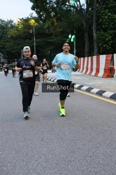 Runner Photo 4296575