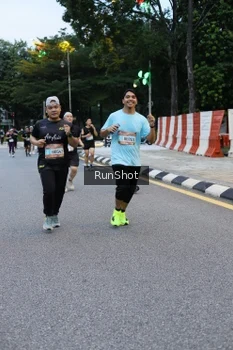 Runner Photo 4296576