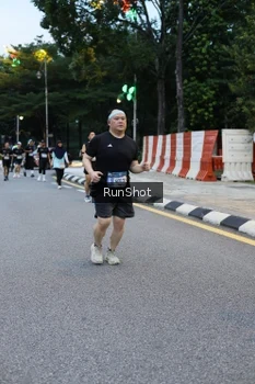 Runner Photo 4296583