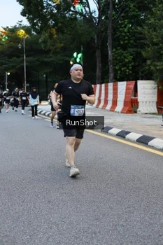 Runner Photo 4296585