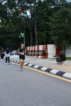 Runner Photo 4296592