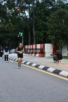 Runner Photo 4296593