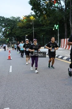 Runner Photo 4296627