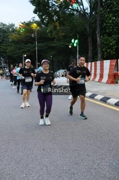 Runner Photo 4296634