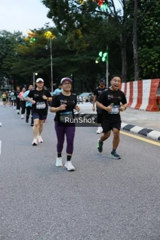 Runner Photo 4296636