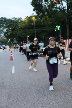 Runner Photo 4296641