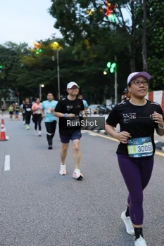 Runner Photo 4296648